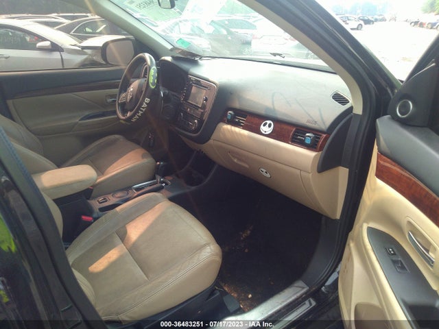 2014 MITSUBISHI OUTLANDER SE VIN: JA4AD3A37EZ009231