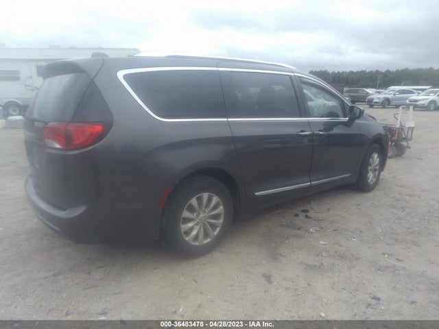 2C4RC1BG6JR118981 Chrysler Pacifica Touring L