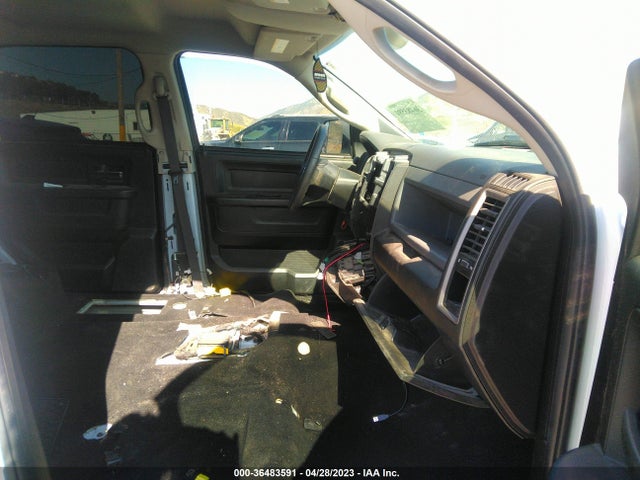1C6RR7KM5KS750319 RAM 1500 Classic Tradesman