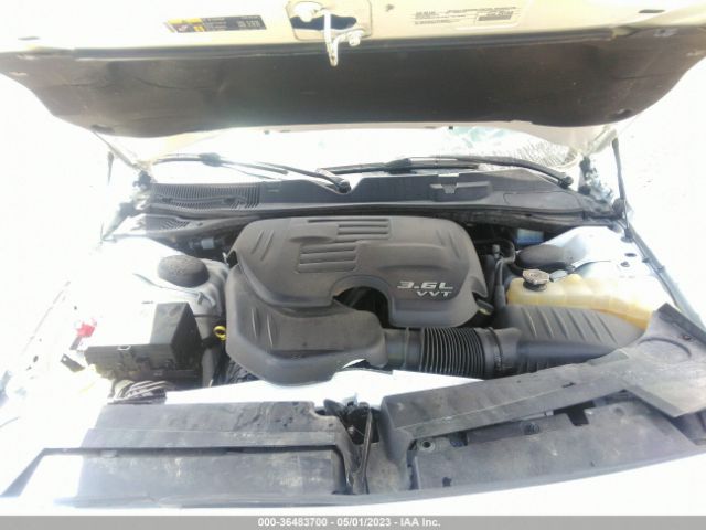 2C3CDZAG9JH276597 Dodge Challenger Sxt