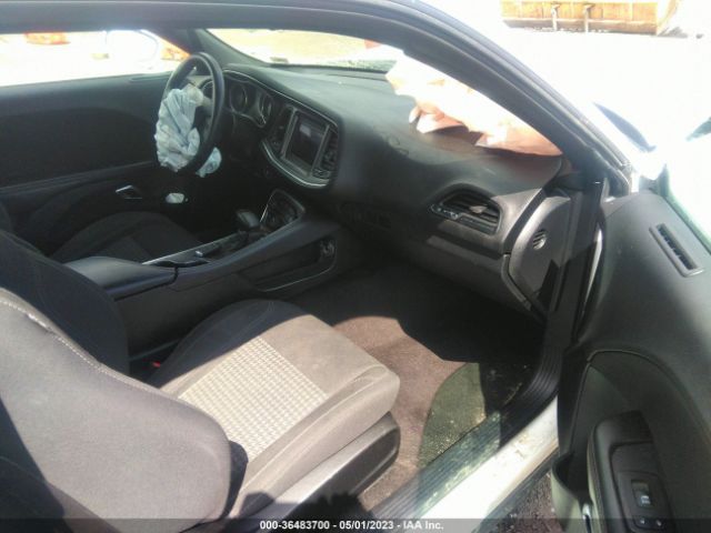 2C3CDZAG9JH276597 Dodge Challenger Sxt