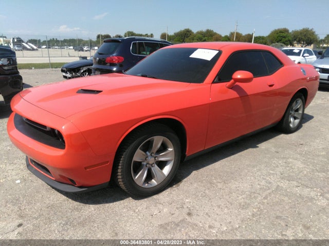 Dodge Challenger Sxt 2018 2C3CDZAG9JH334742 Image 2