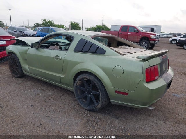 2006 FORD MUSTANG GT DELUXE VIN: 1ZVHT82H265214895
