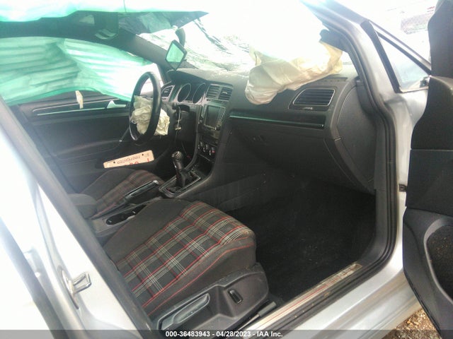 3VW5T7AU4GM064103 Volkswagen GOLF GTI S