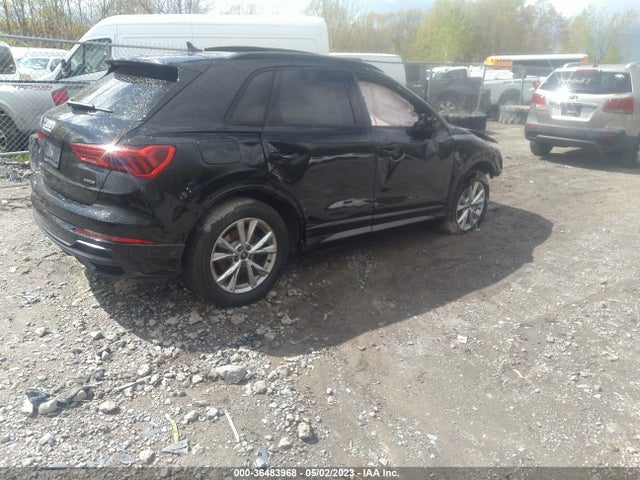 WA1EECF33N1078732 Audi Q3 S Line Premium Plus