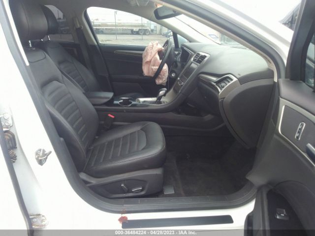 3FA6P0HD3ER329012 Ford FUSION SE