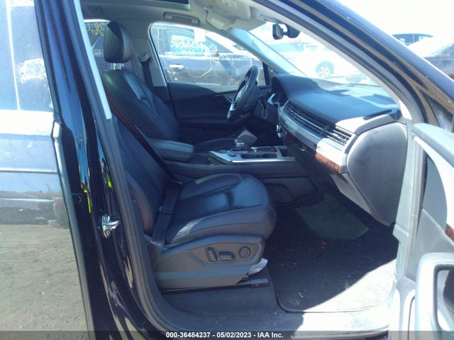WA1LHAF78KD022365 Audi Q7 Premium Plus