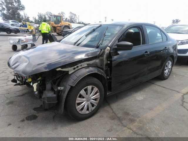3VW2K7AJ6EM373483 Volkswagen Jetta Sedan S