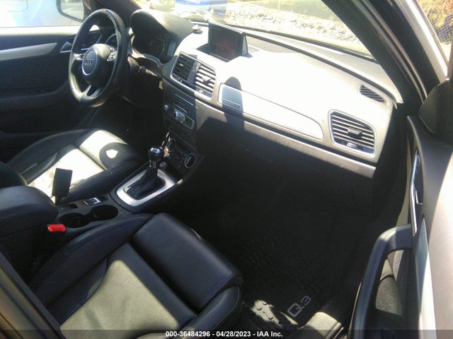 WA1GFCFS4GR003555 Audi Q3 Prestige