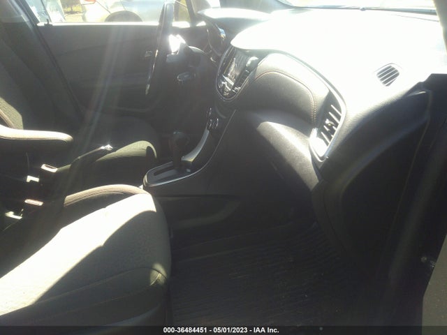 Chevrolet TRAX LS 2020 KL7CJKSB8LB086944 Image 5