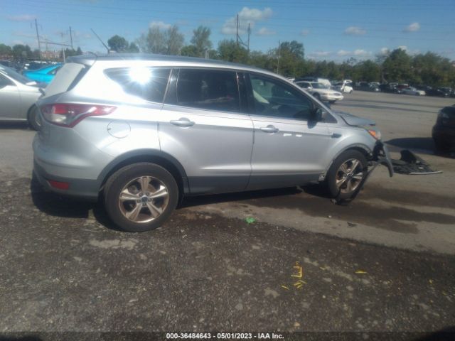 1FMCU0GX8EUD55644 Ford ESCAPE SE