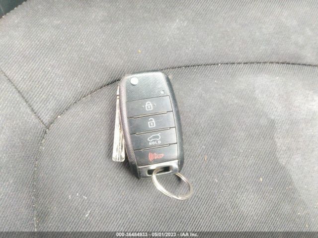 KNDJP3A56F7208721 KIA SOUL +
