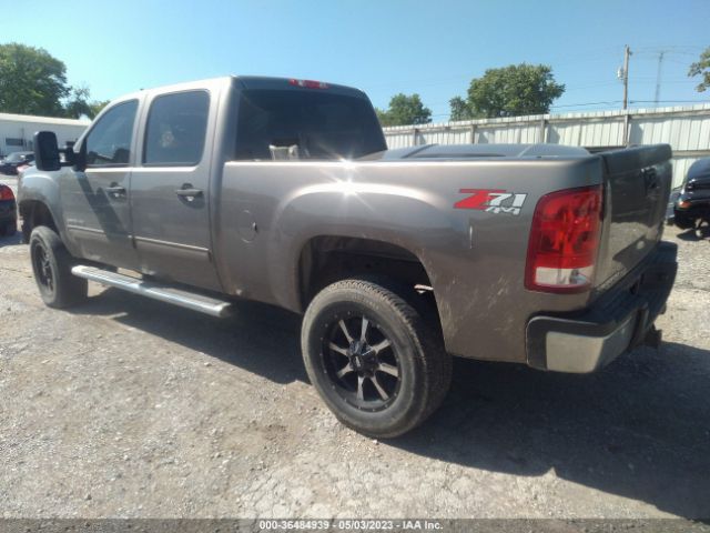 1GT120C84EF134613 GMC Sierra 2500hd Sle