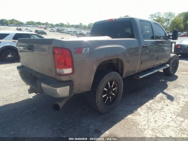 1GT120C84EF134613 GMC Sierra 2500hd Sle