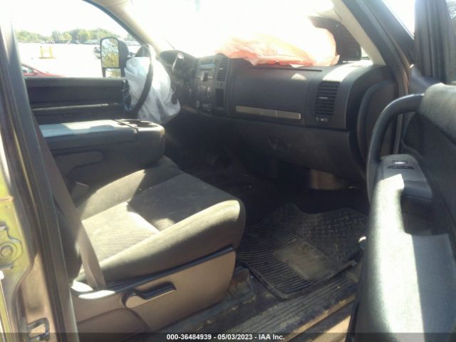 1GT120C84EF134613 GMC Sierra 2500hd Sle