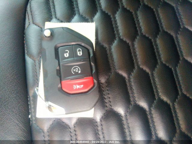 1C6JJTEG7NL143260 Jeep Gladiator Mojave