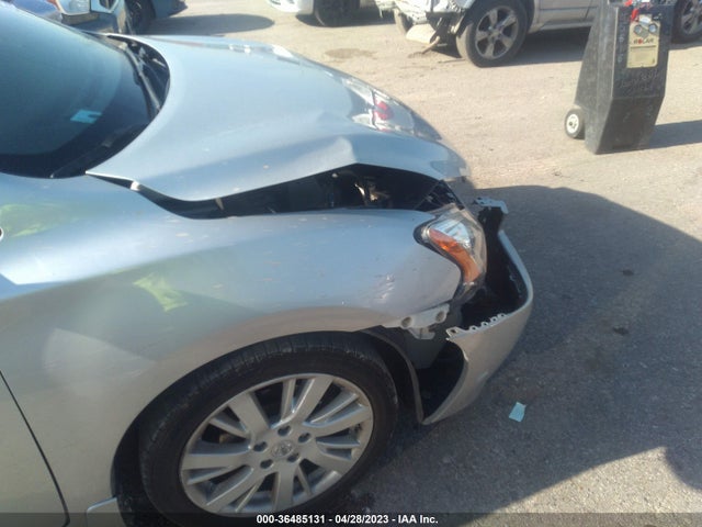 2015 NISSAN SENTRA SL VIN: 3N1AB7AP0FY257910