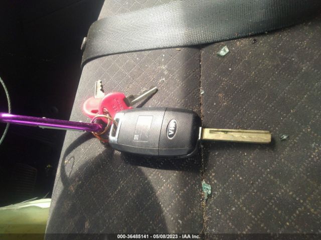 5XYPGDA54JG405060 KIA Sorento Lx V6