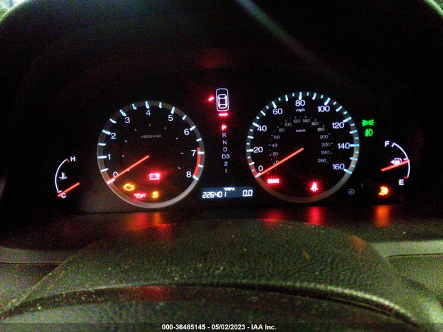 2011 HONDA ACCORD SDN EX-L VIN: 1HGCP3F89BA010600