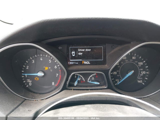 2015 FORD FOCUS SE VIN: 1FADP3F27FL201169