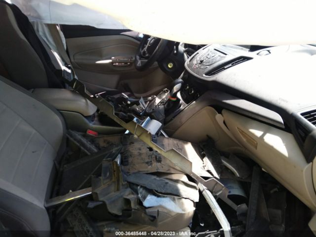1FMCU0GX3EUC97930 Ford ESCAPE SE