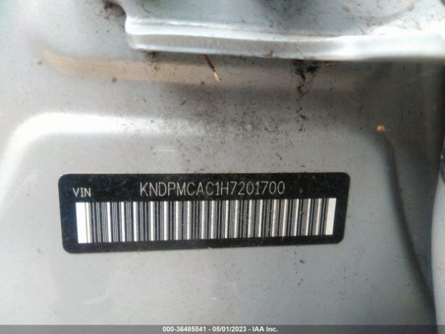 KNDPMCAC1H7201700 KIA Sportage Lx