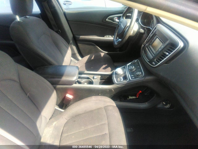 Chrysler 200 Limited 2015 1C3CCCAB0FN658939 Image 5