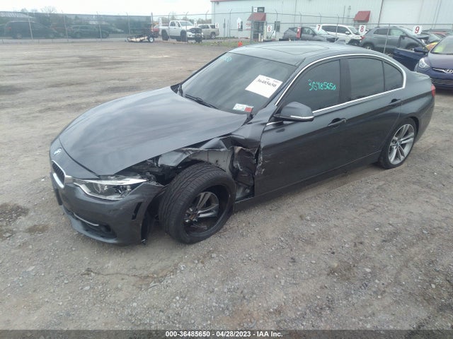 WBA8D9C5XJEM33958 BMW 3 Series 330i Xdrive