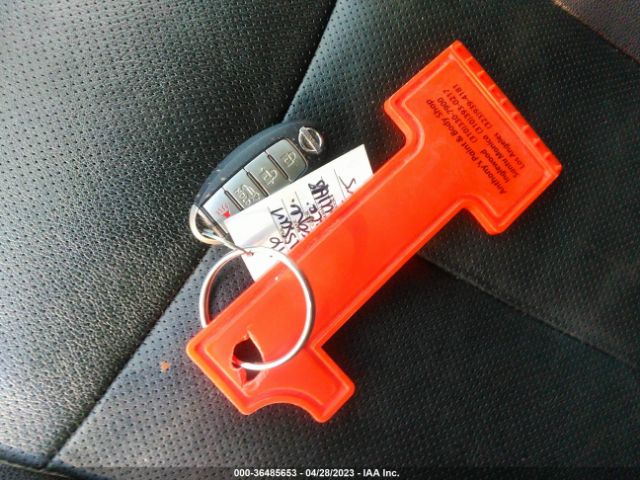 5N1AT2MT9GC893639 Nissan Rogue Sl