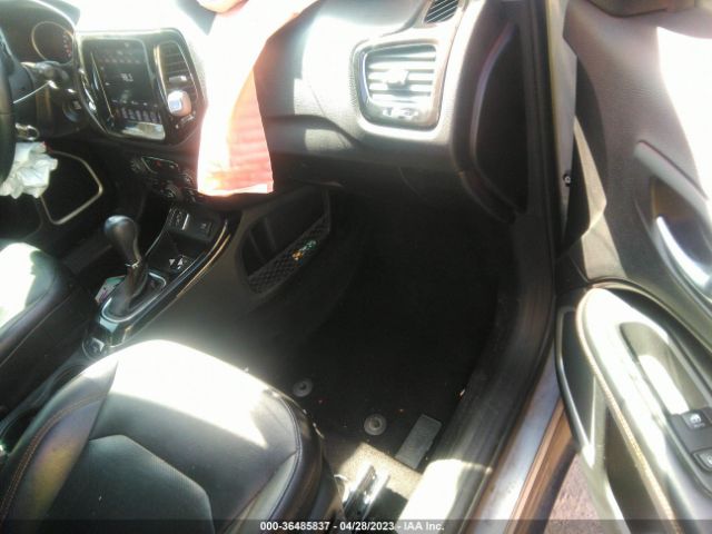 3C4NJCCB6KT819487 Jeep Compass Limited