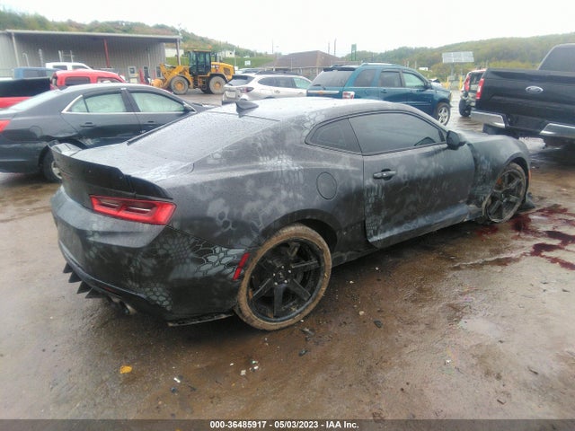 Chevrolet Camaro 1ss 2017 1G1FE1R73H0107534 Image 4