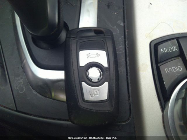 WBA3C3C57FP663415 BMW 3 Series 320i Xdrive