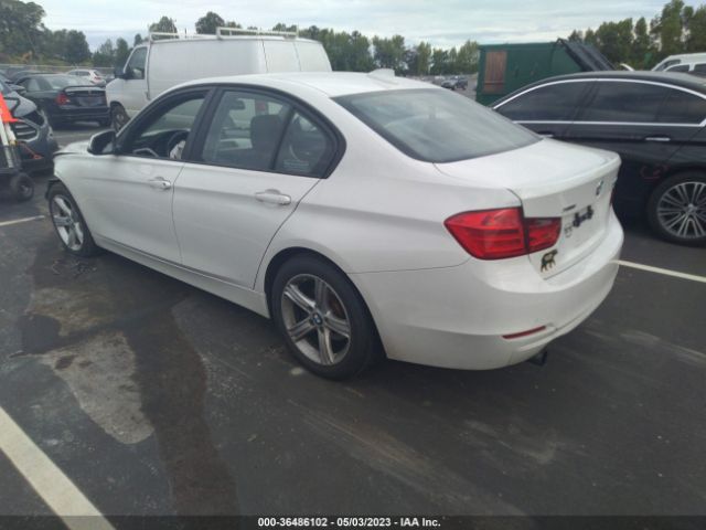WBA3C3C57FP663415 BMW 3 Series 320i Xdrive