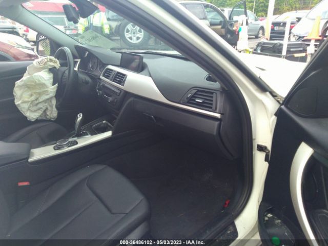 WBA3C3C57FP663415 BMW 3 Series 320i Xdrive