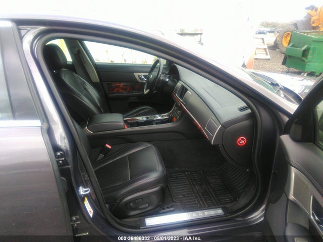 2009 JAGUAR XF PREMIUM LUXURY VIN: SAJWA06B89HR41812
