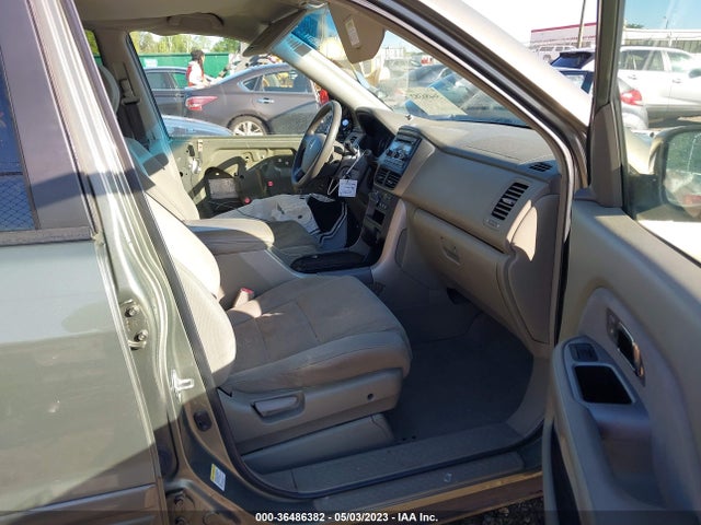 2007 HONDA PILOT EX VIN: 5FNYF28447B015973