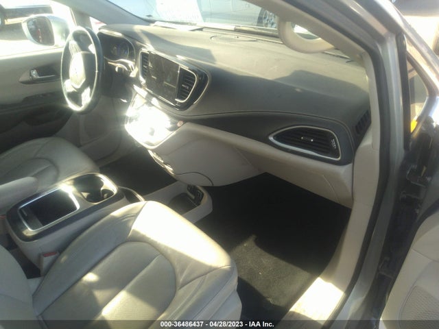 2C4RC1BG6MR532878 Chrysler Pacifica Touring L