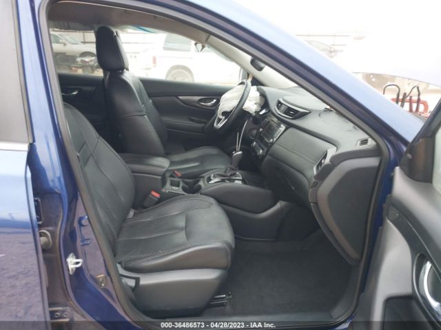 5N1AT2MT3JC785668 Nissan Rogue Sl