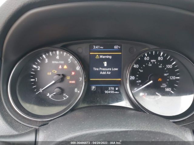 5N1AT2MT3JC785668 Nissan Rogue Sl