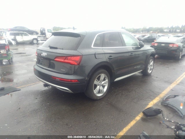 WA1CNAFY5K2076719 Audi Q5 Prestige