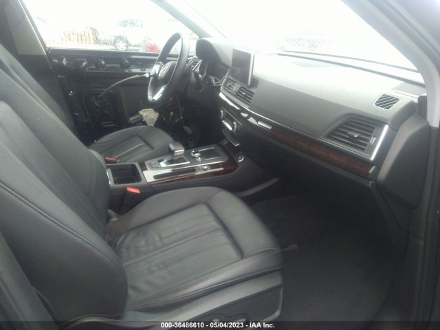 WA1CNAFY5K2076719 Audi Q5 Prestige
