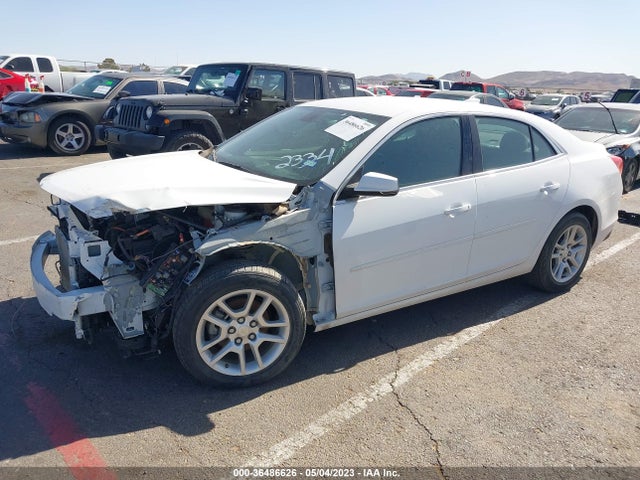 Chevrolet MALIBU LT 2015 1G11C5SL5FU152334 Image 2