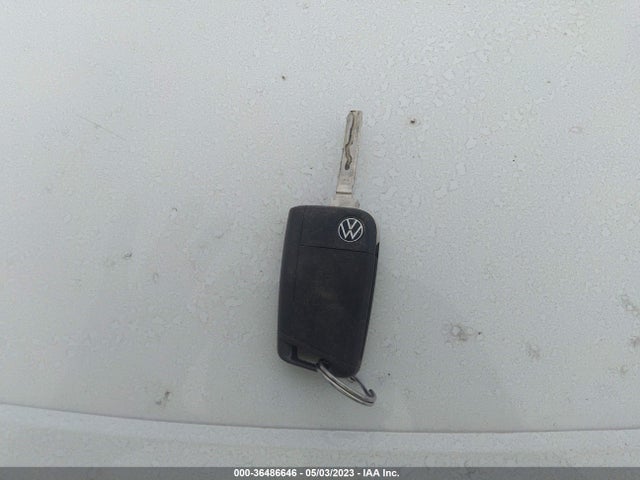 3VWC57BU6MM026738 Volkswagen Jetta S/se/r-line