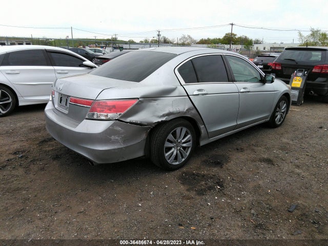 2011 HONDA ACCORD SDN EX-L VIN: 1HGCP2F8XBA033300