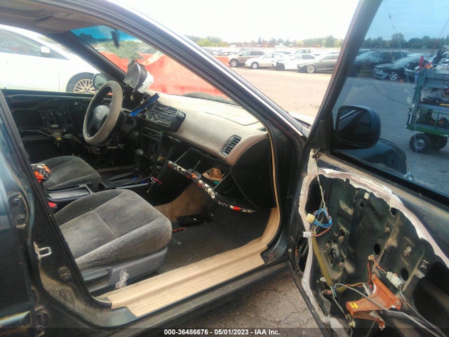 1994 HONDA ACCORD EX/EX-R VIN: 1HGCD5652RA111806