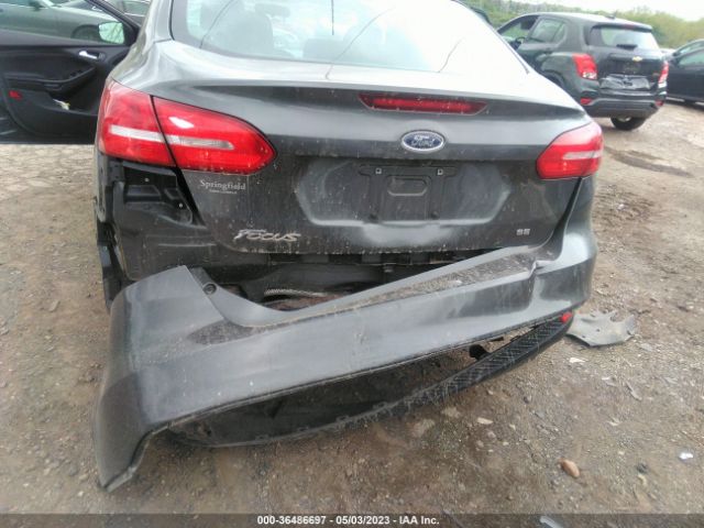 1FADP3F21JL291069 Ford FOCUS SE