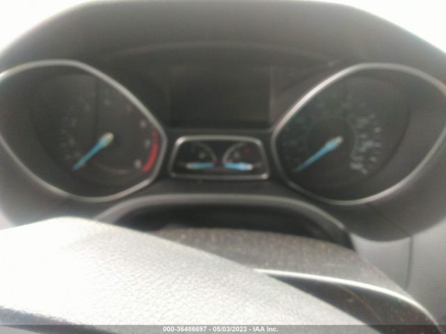 1FADP3F21JL291069 Ford FOCUS SE