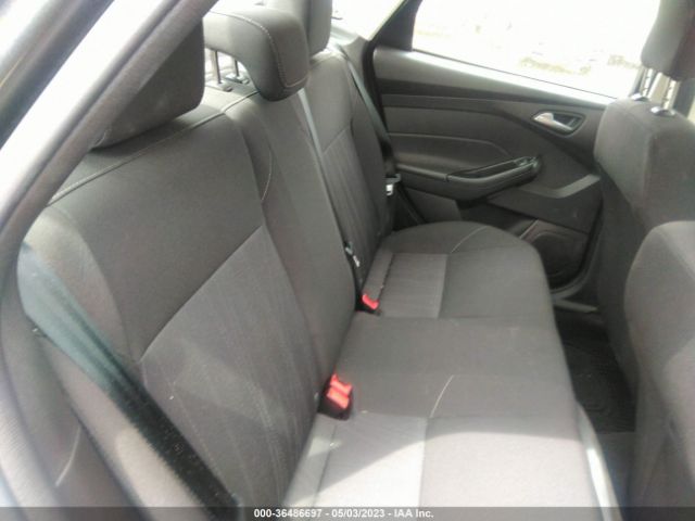 1FADP3F21JL291069 Ford FOCUS SE