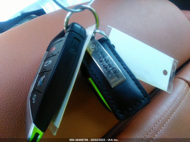 3MW5R1J00M8B92741 BMW 3 Series 330i