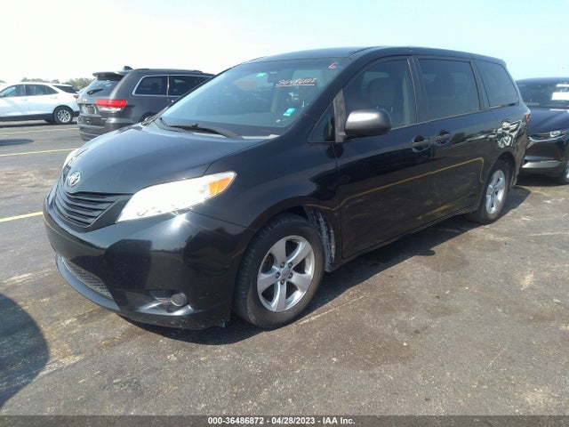 2015 TOYOTA SIENNA L VIN: 5TDZK3DC7FS530530